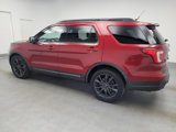 Used 2019 Ford Explorer XLT w/ Equipment Group 202A image 3