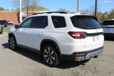 New 2025 Honda Pilot Touring image 5