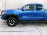 Used 2016 Toyota Tacoma TRD Off-Road image 4