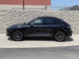 Certified 2024 Porsche Macan Turbo image 2