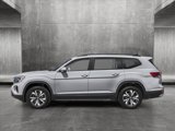 New 2025 Volkswagen Atlas SE image 3