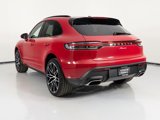 Certified 2025 Porsche Macan image 3