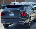 Used 2023 Kia Sorento SX image 5