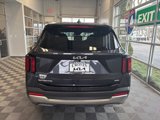 New 2025 Kia Sorento S image 5