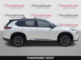New 2026 Nissan Rogue Platinum w/ Platinum Premium Package image 3