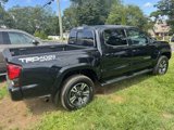 Used 2019 Toyota Tacoma TRD Sport image 5