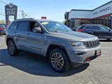 Used 2020 Jeep Grand Cherokee Trailhawk image 3