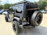 Used 2017 Jeep Wrangler Unlimited Rubicon image 3