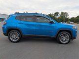 Used 2022 Jeep Compass Latitude w/ Sun and Sound Group image 3