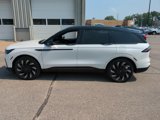 Used 2024 Lincoln Nautilus Reserve w/ Equipment Group 202A image 2