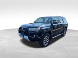 Used 2022 Toyota 4Runner TRD Off-Road Premium image 3