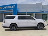 New 2025 Chevrolet Suburban High Country image 5