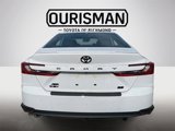 Used 2025 Toyota Camry SE image 4