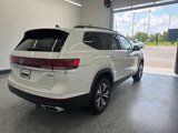 New 2026 Volkswagen Atlas SE image 4