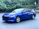 Used 2023 Hyundai Elantra SE image 2