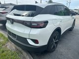 Used 2023 Volkswagen ID.4 Pro S image 5