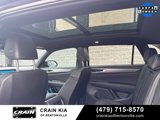 Used 2025 Volkswagen Atlas Cross Sport SE image 3