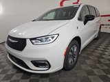 New 2025 Chrysler Pacifica Select image 3