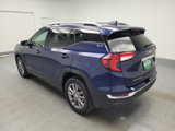 Used 2023 GMC Terrain SLT image 5