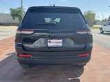 New 2025 Jeep Grand Cherokee Altitude image 4