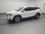 Used 2021 GMC Terrain SLT image 2