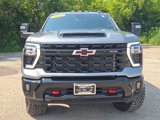 Used 2025 Chevrolet Silverado 2500 ZR2 image 4