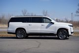 Used 2023 Cadillac Escalade ESV Sport image 2