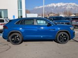 New 2025 Volkswagen Atlas Cross Sport SEL R-Line image 2