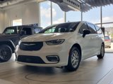 New 2026 Chrysler Pacifica Select image 4