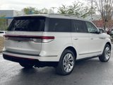 Used 2024 Lincoln Navigator Reserve image 3