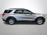 Used 2024 Ford Explorer XLT w/ Equipment Group 202A image 6