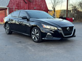 Used 2021 Nissan Altima 2.5 SV image 2
