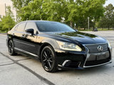Used 2013 Lexus LS 460 AWD w/ Comfort Pkg image 6
