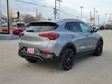 Used 2024 Buick Encore GX Sport Touring image 4