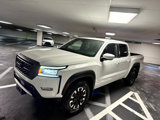 Used 2022 Nissan Frontier Pro-X image 3