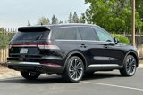 Used 2023 Lincoln Aviator Reserve w/ Equipment Group 201A image 2