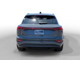 New 2025 Audi Q6 e-tron Prestige image 4