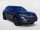 Used 2025 Mercedes-Benz GLC 300 4MATIC image 3