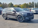 Used 2025 Ford Explorer ST image 2