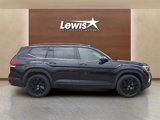 Used 2025 Volkswagen Atlas SE image 6