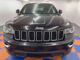 Used 2018 Jeep Grand Cherokee Laredo image 2