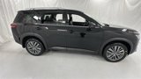 New 2025 Nissan Pathfinder SL w/ SL Premium Package image 2