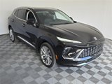 New 2025 Buick Envision Avenir image 2
