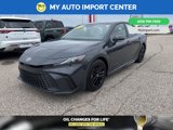 Used 2025 Toyota Camry SE image 3