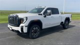 New 2025 GMC Sierra 2500 Denali Ultimate image 4