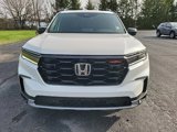 New 2025 Honda Pilot TrailSport image 3