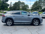 Used 2024 Volkswagen Atlas Cross Sport SEL R-Line image 2