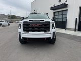 Used 2024 GMC Sierra 2500 AT4 w/ AT4 Preferred Package image 3