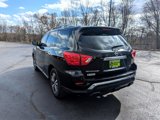 Used 2018 Nissan Pathfinder SV image 4