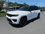 New 2025 Jeep Grand Cherokee Summit image 3